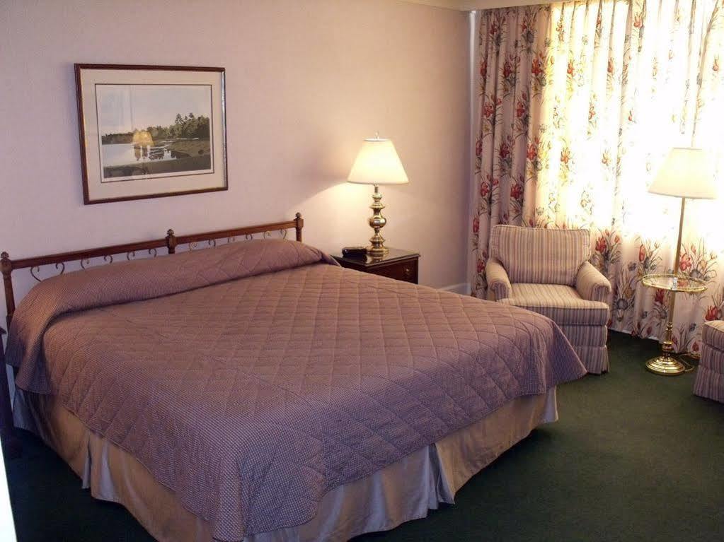 The Inn At Houndslake Aiken Exterior foto
